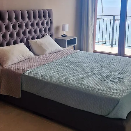 Skopelos House Nikols * ラウトラキオン
